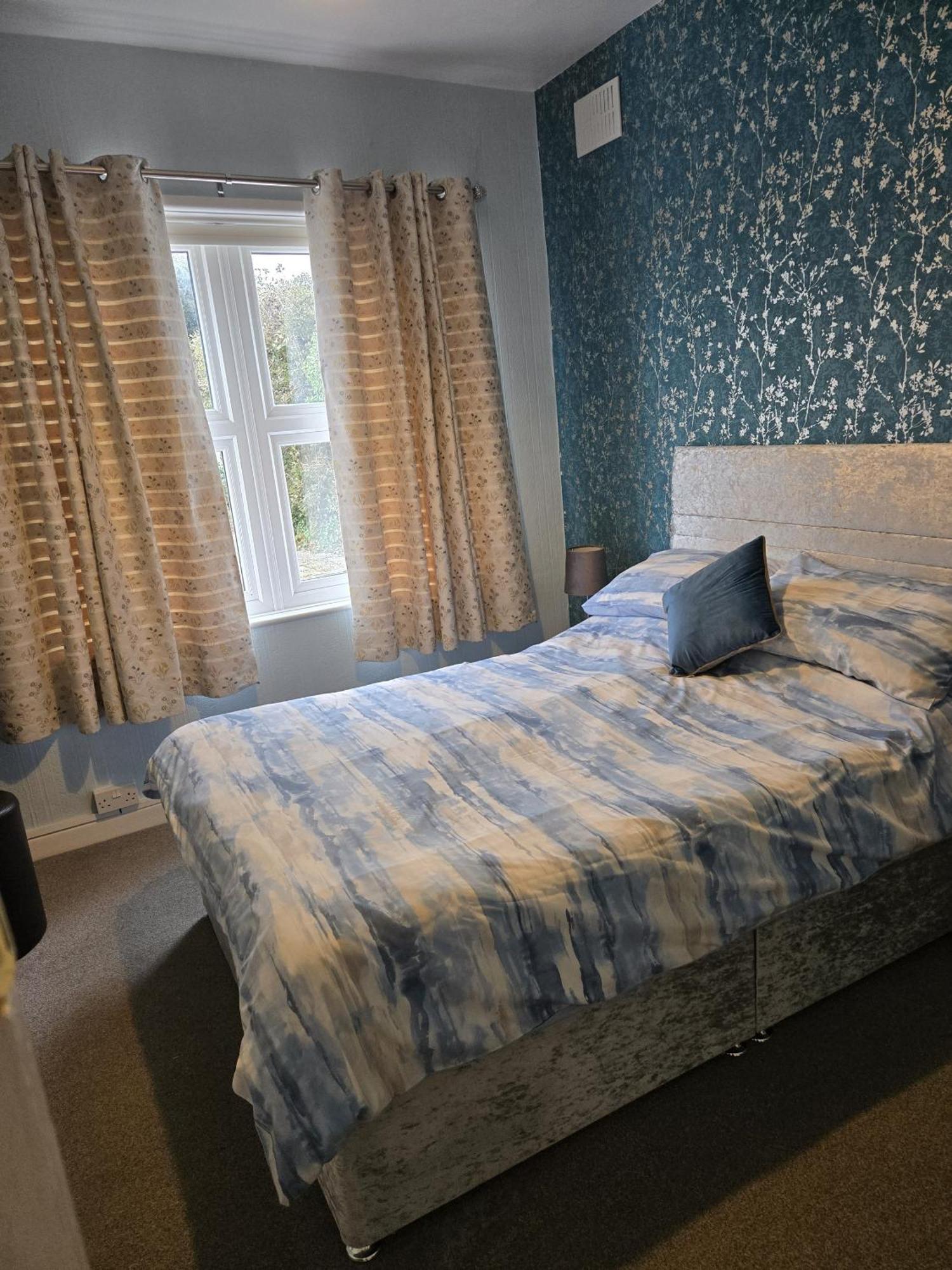 The Rosefield Hotel Weymouth Room photo